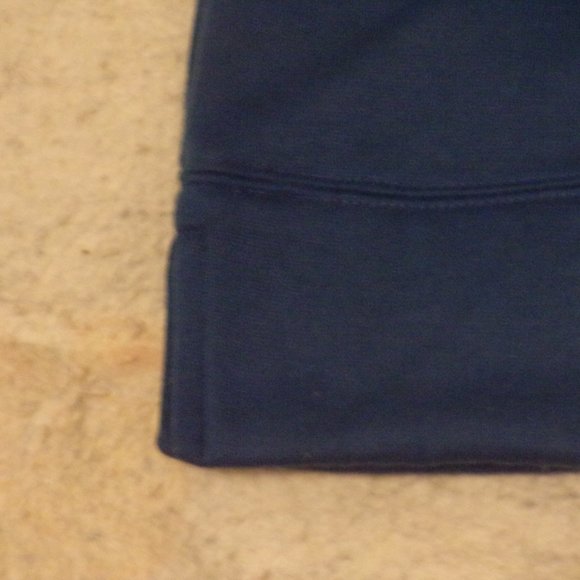 Vintage Bobbie Brooks Women's Blue Long Sleeve V-Neck Sweater Size M/M (10-12) - Picture 10 of 16